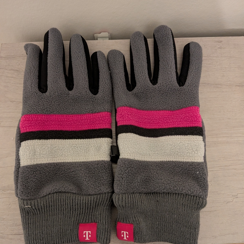 Gray and Pink Fleece Gloves